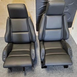 C4 corvette seats